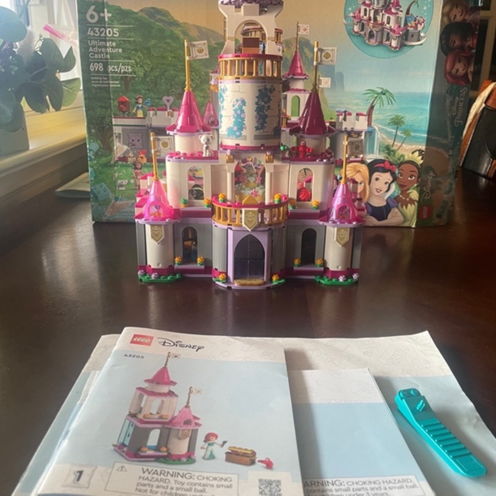LEGO Retired Disney Princess Ultimate Adventure Castle 43205 100% Complete Set